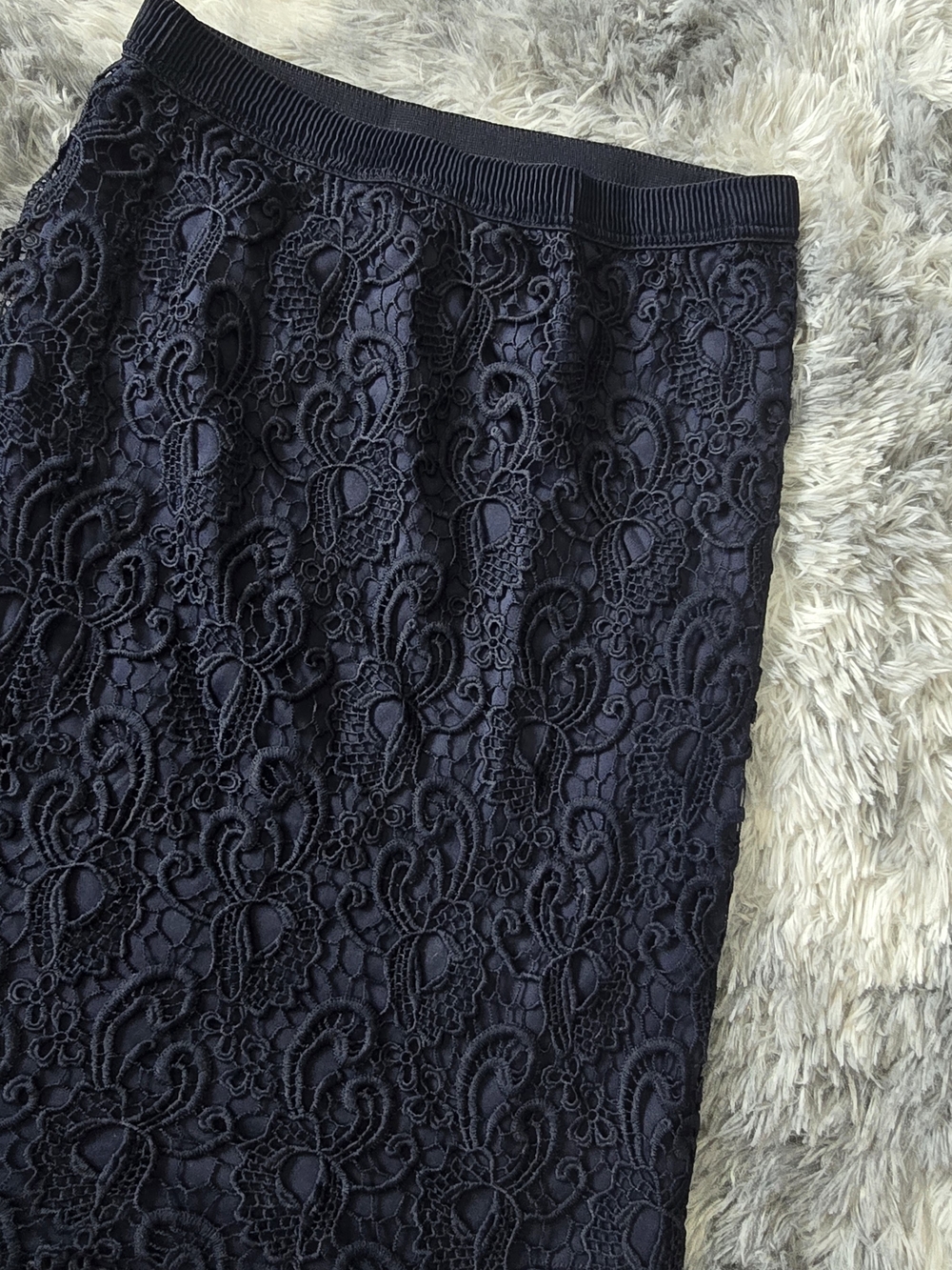 Navy Crochet Lace Midi Skirt With Elastic Waistband From ONLY - Picture 4 of 8